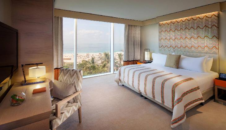 هتل جمیرا بیچ