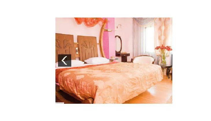 Ferdowsi International Grand Hotel