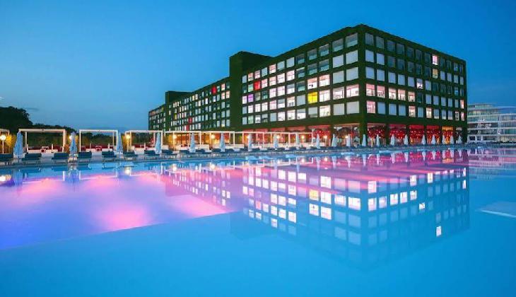 هتل آدم و حوا