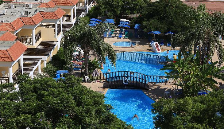 Jacaranda Hotel Apartments