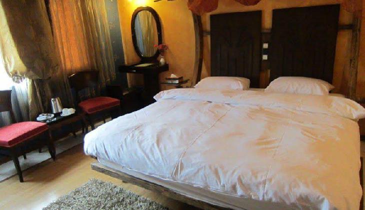 Ferdowsi International Grand Hotel