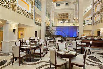 DoubleTree by Hilton Dhahran