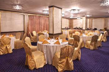 Landmark Riqqa Hotel