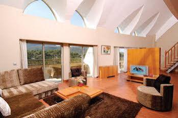 Amara Prestige Hotel