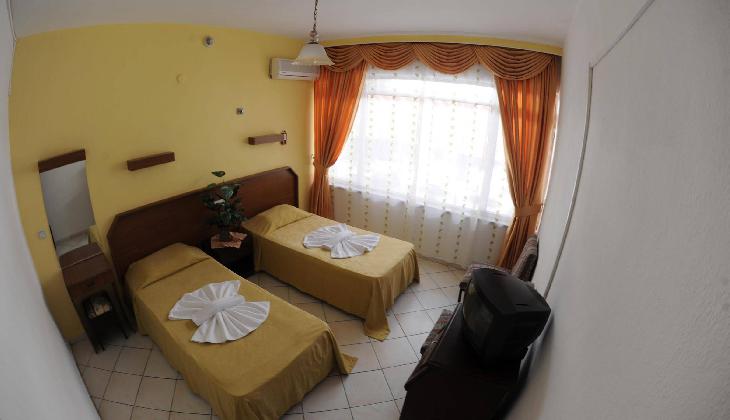 Kleopatra Bebek Hotel