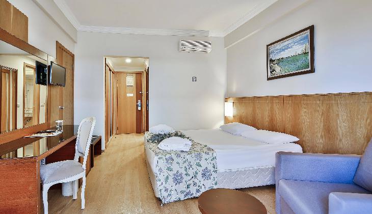 Throne Seagate Belek Hotel