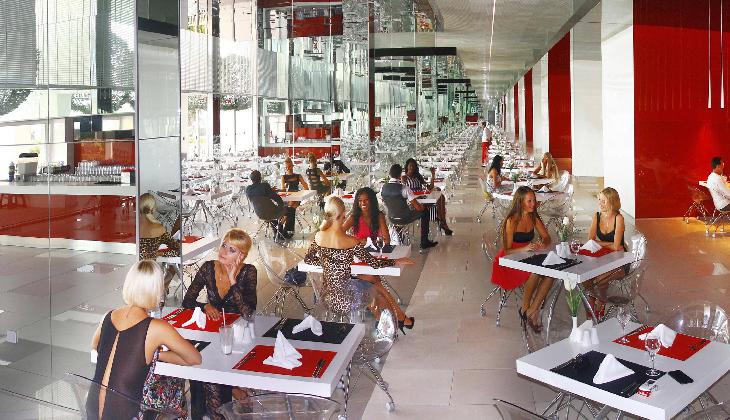 هتل آدم و حوا