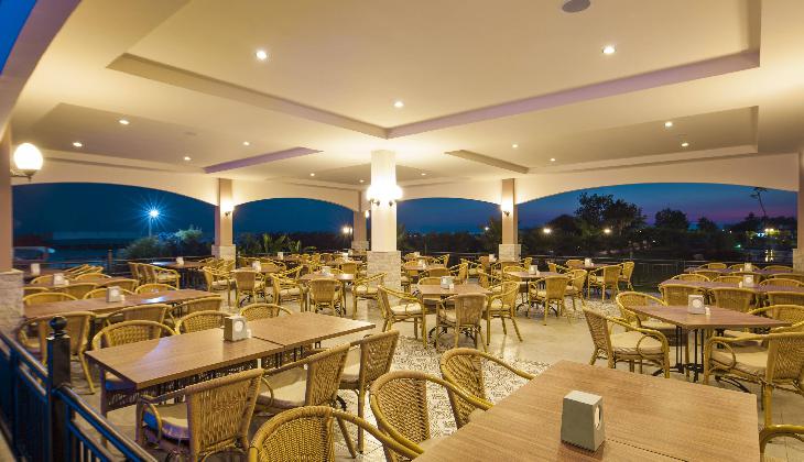 Club Hotel Turan Prince World