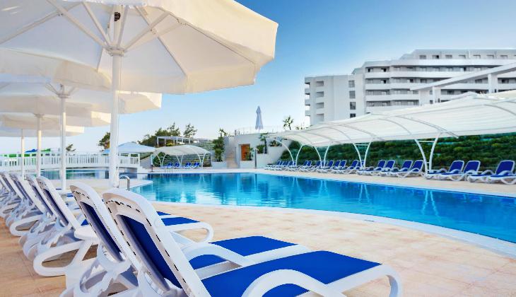 هتل لابلانچ آیلند 