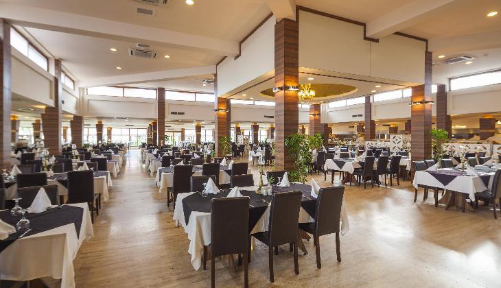 Club Hotel Turan Prince World