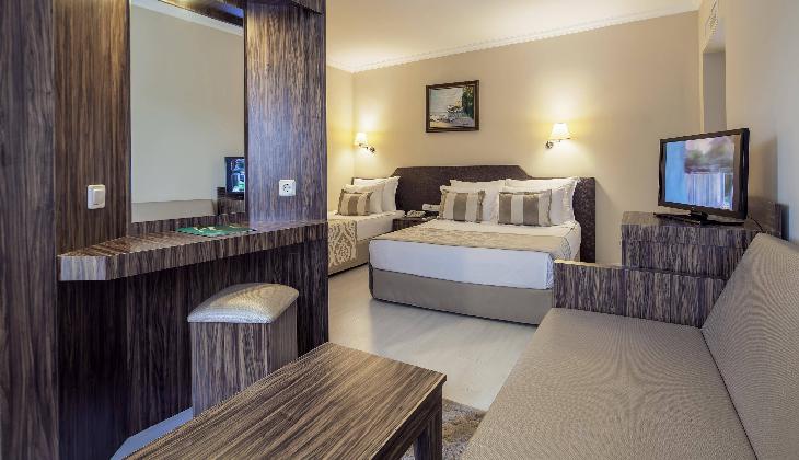 Club Hotel Turan Prince World