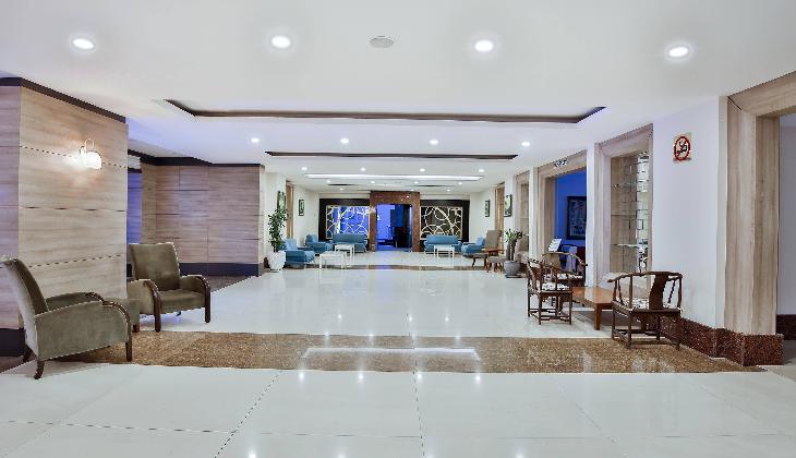 Throne Seagate Belek Hotel