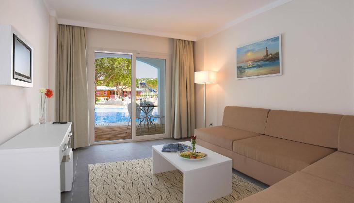 Batihan Beach Resort & Spa