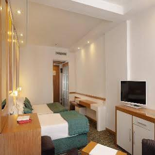 Alkoclar Adakule Hotel