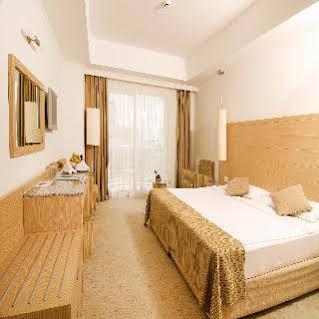 هتل سی لایت ریزورت کوش آداسی