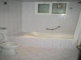 Al Jawhara Metro Hotel