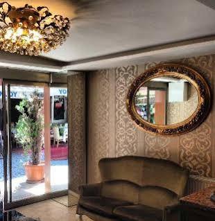 فلاور پالاس هتل