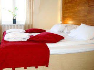 Clarion Collection Hotel Temperance