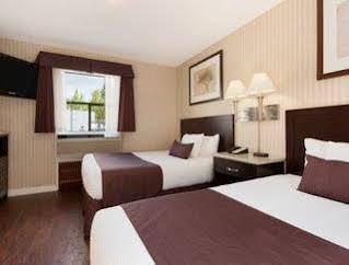 Days Inn - Vancouver Metro