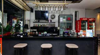 Tresor Tavern Hostel