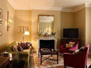 47 Park Street - Grand Residences by Marriott