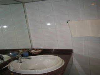 Al Jawhara Metro Hotel