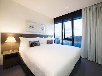 Oaks WRAP on Southbank