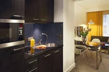 هتل آپرتمان آدینا برلین