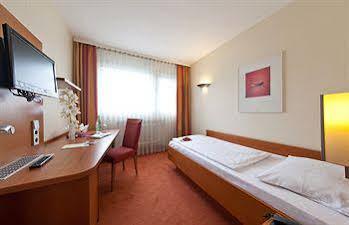 Novum Hotel Rieker Stuttgart Hauptbahnhof