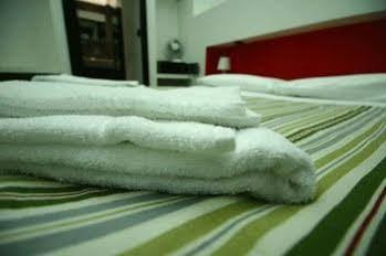 M&J Place Hostel Rome