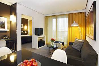 هتل آپرتمان آدینا برلین