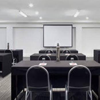 Rendezvous Studio Hotel Perth Central