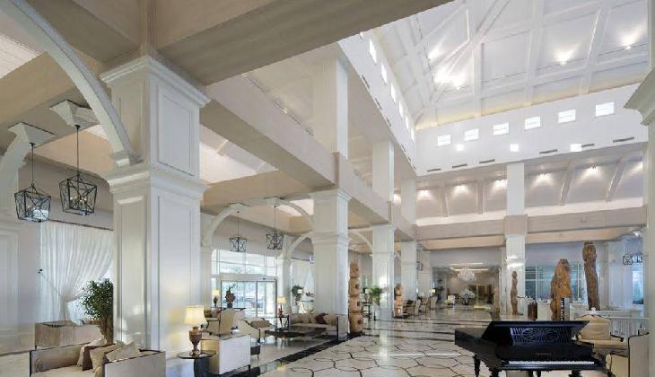 هتل تایتانیک دلوکس بلک