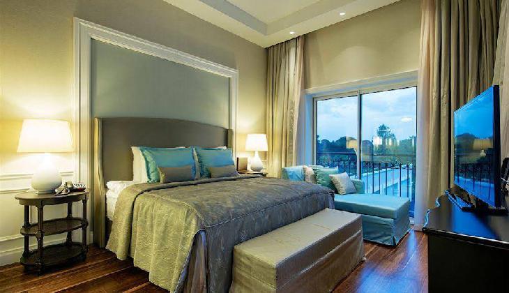 هتل تایتانیک دلوکس بلک