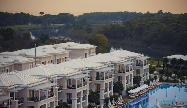 هتل تایتانیک دلوکس بلک