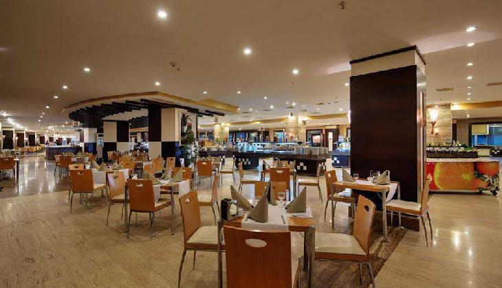 Crystal Admiral Resort Suites & Spa