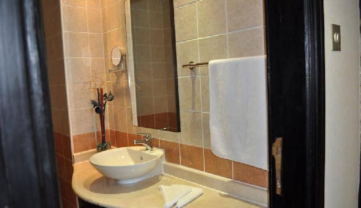 Al Jawhara Hotel Apartments