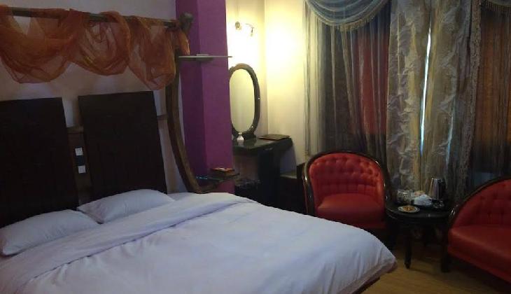 Ferdowsi International Grand Hotel