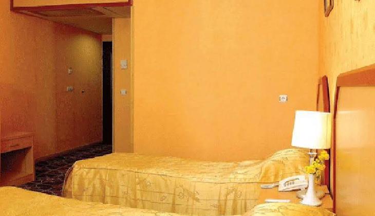 هتل آسمان اصفهان