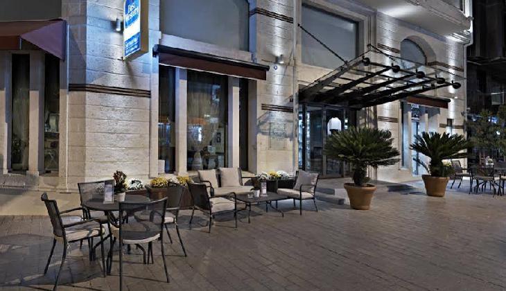 BEST WESTERN PREMIER SENATOR