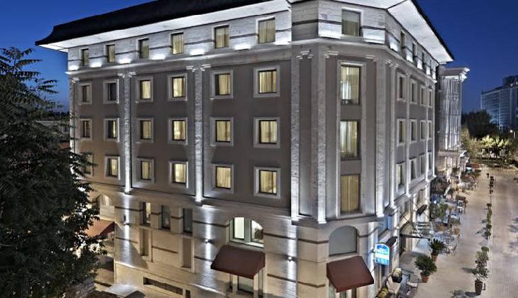 BEST WESTERN PREMIER SENATOR