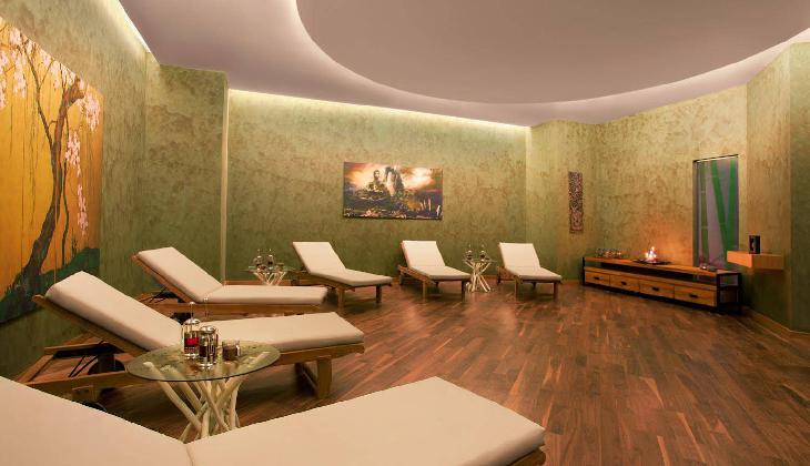 هتل آکرا باروت