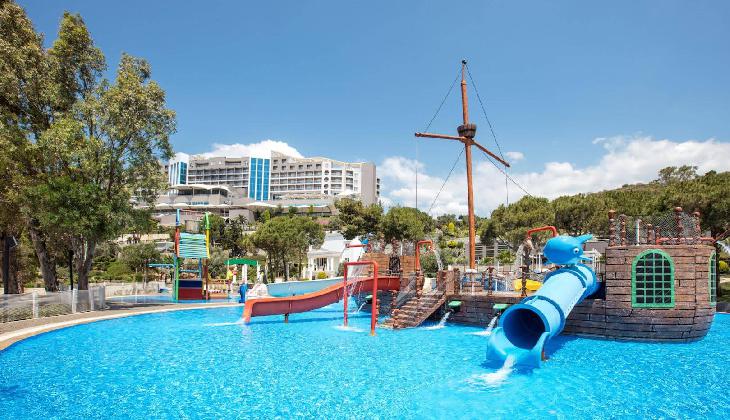 Aria Claros Beach & Spa Resort