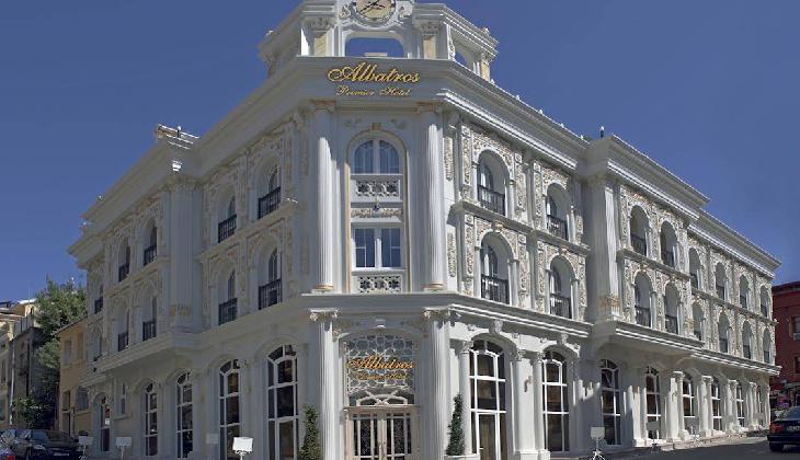 Albatros Premier Hotel