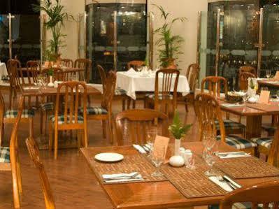 هتل آواری دبی