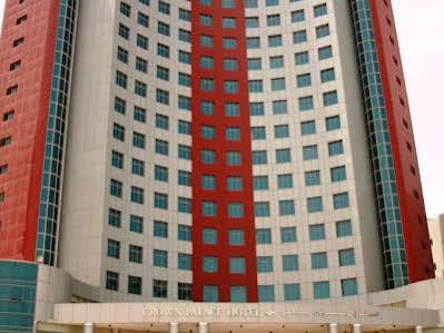 Crown Palace Hotel