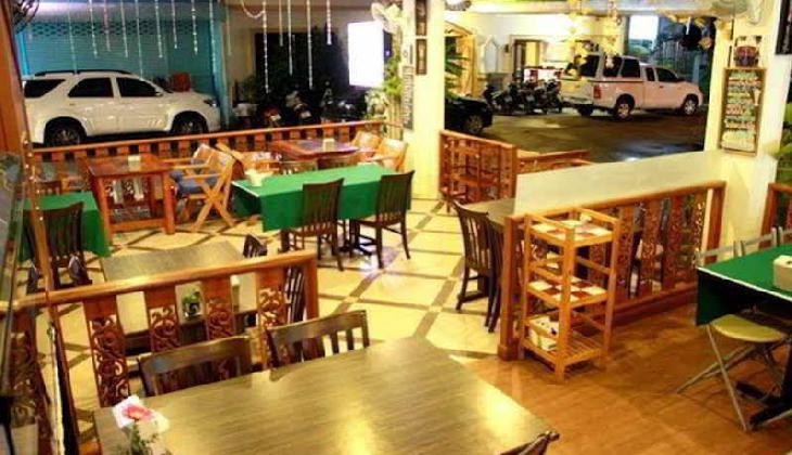 هتل تریپل راند پلیس