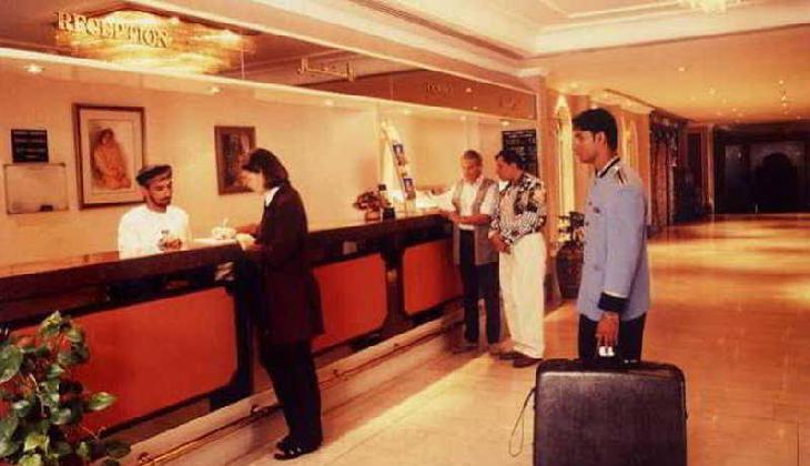 Al Falaj Hotel