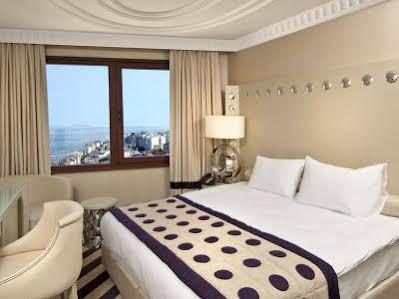 هتل تکسیم هیل