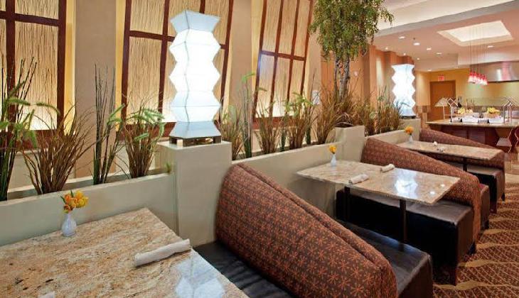 Crowne Plaza Hotel Houston River Oaks